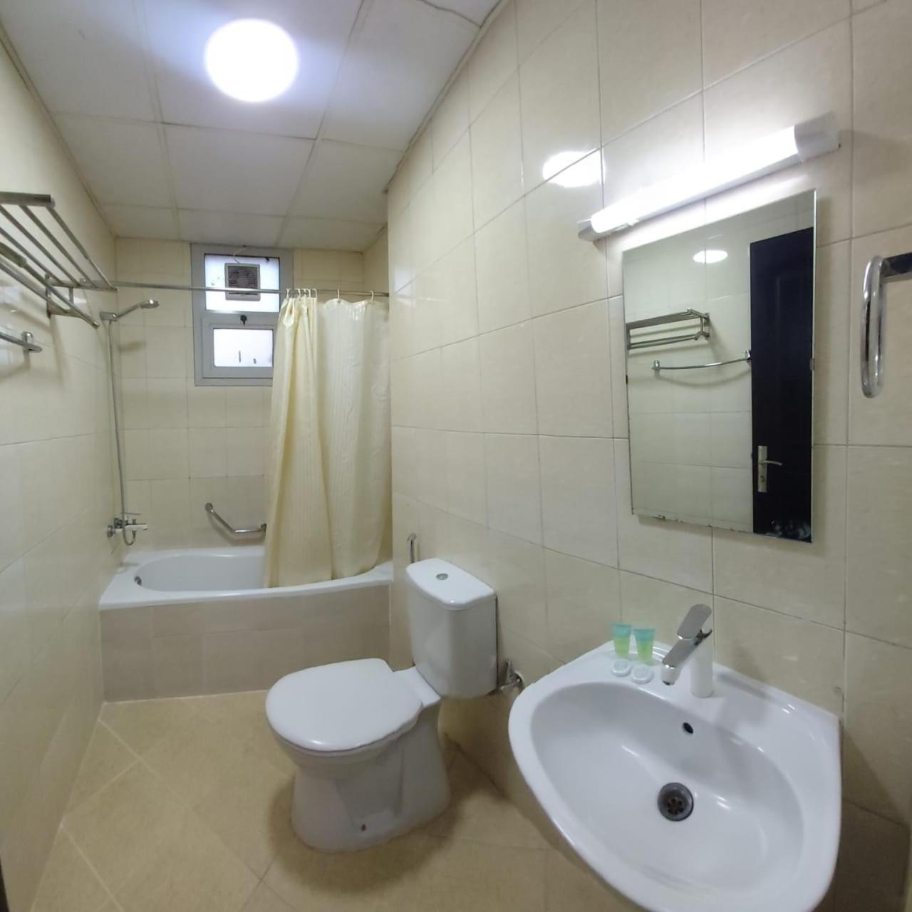 Al Khaleej Plaza Furnished Apartments Llc عجمان المظهر الخارجي الصورة
