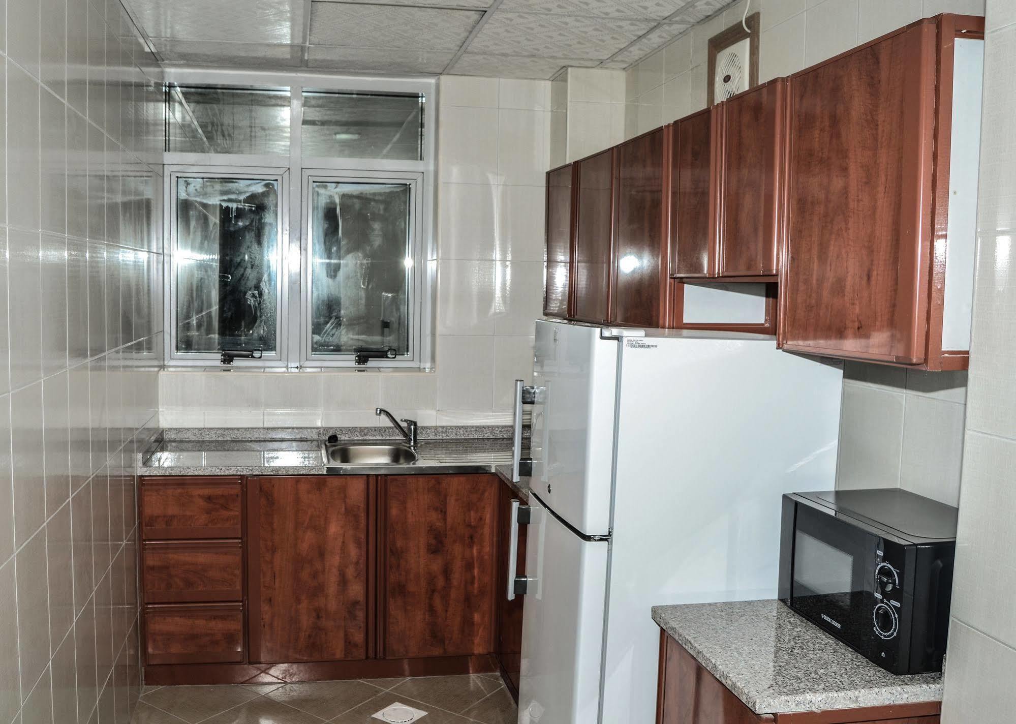 Al Khaleej Plaza Furnished Apartments Llc عجمان المظهر الخارجي الصورة