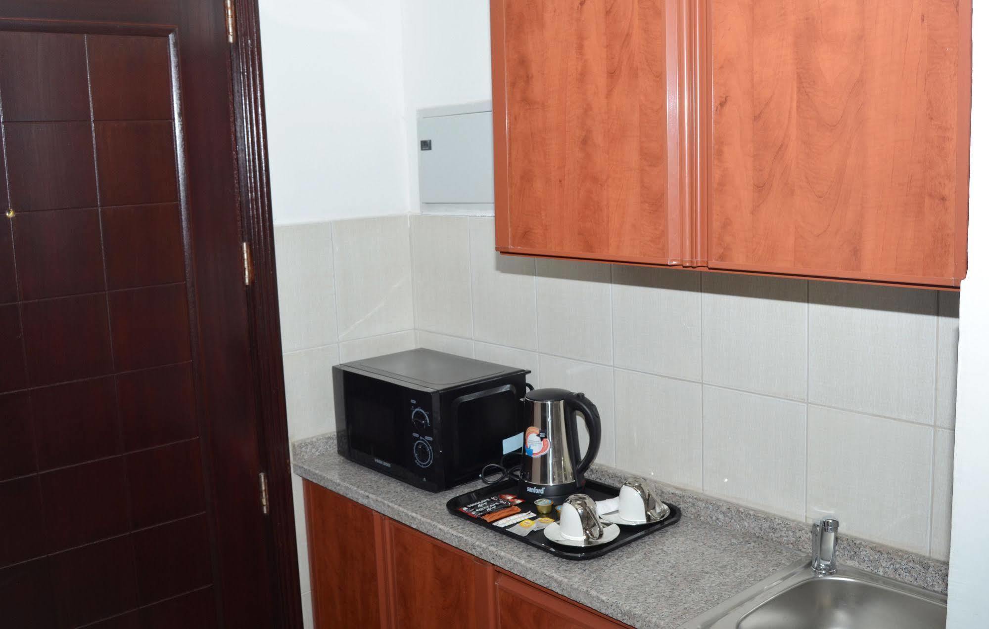 Al Khaleej Plaza Furnished Apartments Llc عجمان المظهر الخارجي الصورة